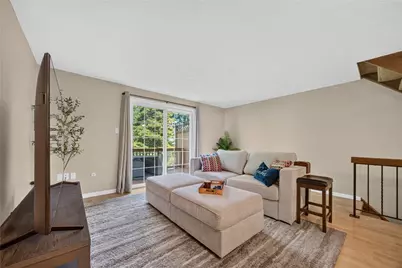 609 Westchester Dr, Pittsburgh, PA 15090 - Photo 10