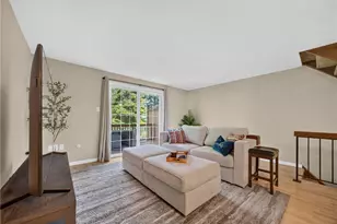 609 Westchester Dr, Pittsburgh, PA 15090 - Photo 10