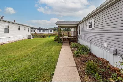 282 Tee  Dr, East Huntington, PA 15688 - Photo 6