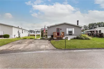 282 Tee  Dr, East Huntington, PA 15688 - Photo 4