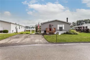 282 Tee Drive, East Huntington, PA 15688 - Photo 4