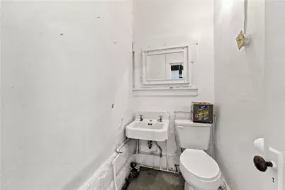 952 E 8th Ave., Homestead, PA 15120 - Photo 10