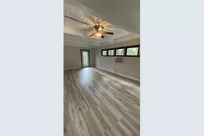 366 White Ave, Sharon, PA 16146 - Photo 12