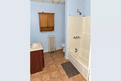 300 Longfellow, Vandergrift, PA 15690 - Photo 16