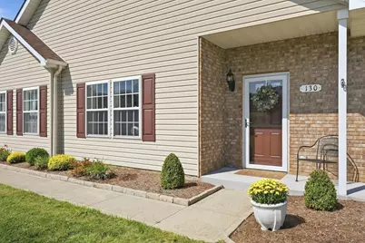 130 Waterford Court, Franklin Township, PA 16117 - Photo 4