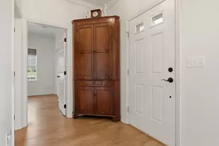 130 Waterford Ct, Franklin Township, PA 16117 - Photo 6