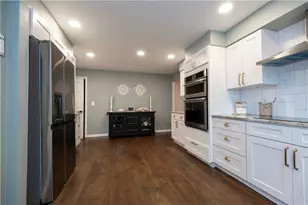 109 Oak Ridge Dr, Penn Township, PA 16002 - Photo 6