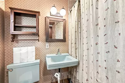 50 Wolfram, Canton Township, PA 15301 - Photo 20