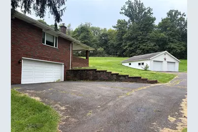 353 Slaughter Hollow Rd, Sewickley Township, PA 15642 - Photo 6