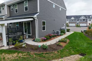 224 Dana Dr, Sewickley, PA 15143 - Photo 22