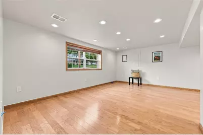 2438 Rolling Farms Rd, Pittsburgh, PA 15116 - Photo 32