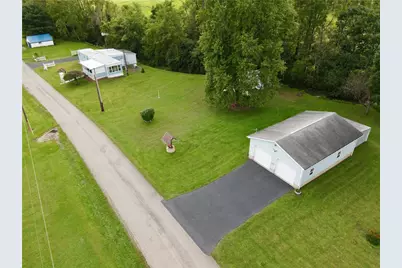 247 Jimtown Rd, Dawson, PA 15428 - Photo 2