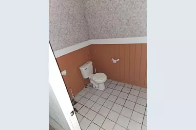 300 Longfellow, Vandergrift, PA 15690 - Photo 22