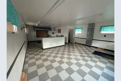 710 W Main St, Rural Valley Boro, PA 16249 - Photo 10