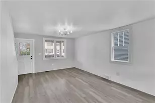 325 Fairmont St, Latrobe, PA 15650 - Photo 12