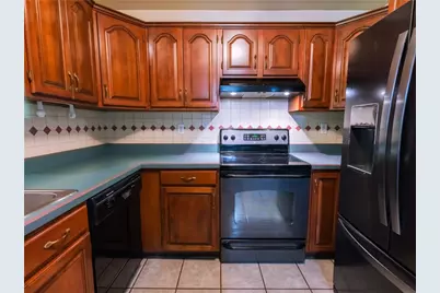 196 White Oak Dr, Allegheny Township, PA 15068 - Photo 12