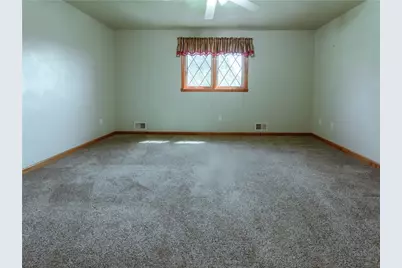 196 White Oak Dr, Allegheny Township, PA 15068 - Photo 20
