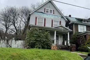 112 Hazen Pl, Sharon, PA 16146 - Photo 1
