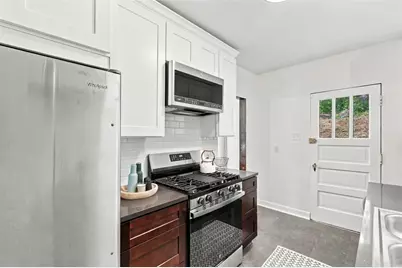 37 Bateman St, Pittsburgh, PA 15209 - Photo 22