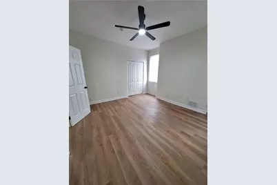 540 Junilla St, Pittsburgh, PA 15219 - Photo 8
