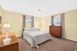 106 Cedarbrook Dr, Pittsburgh, PA 15220 - Photo 16