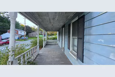 204 Churchill Rd, Wilkins Township, PA 15145 - Photo 4
