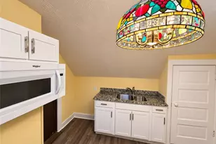 1217 McNeilly Ave, Pittsburgh, PA 15216 - Photo 14
