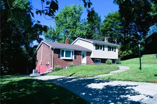 8459 Ridgemont Rd, Pittsburgh, PA 15237 - Photo 2