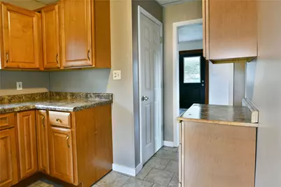 12 E Stewart Ave, Greenville Boro, PA 16125 - Photo 16