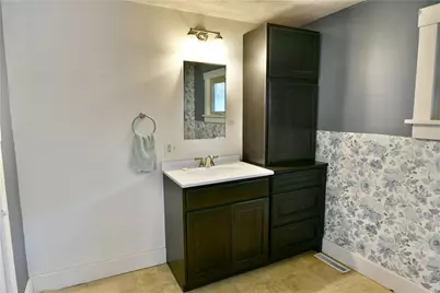 12 E Stewart Ave, Greenville Boro, PA 16125 - Photo 24