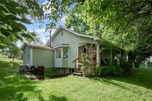 411 Harmony Rd, Baden, PA 15005 - Photo 2