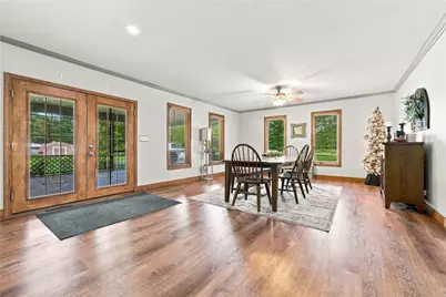2140 Trout Island Rd, Hermitage, PA 16148 - Photo 8