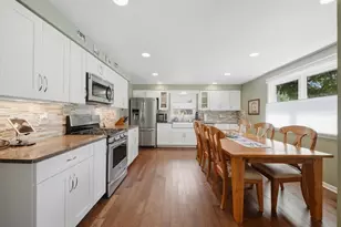 1219 Pleasant St, Raccoon Township, PA 15001 - Photo 6