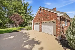 1219 Pleasant St, Raccoon Township, PA 15001 - Photo 32