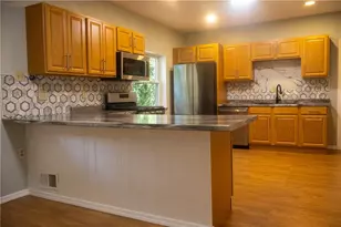 1145 Hill St, Lower Burrell, PA 15068 - Photo 10
