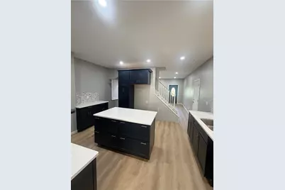 141 Third Ave, Braddock, PA 15104 - Photo 6