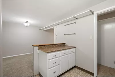 127 Sheldon Ave, Green Tree, PA 15220 - Photo 12