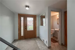 5421 Keenan Dr, Pittsburgh, PA 15236 - Photo 2