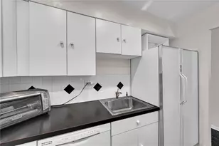 112 Washington Pl, Pittsburgh, PA 15219 - Photo 18