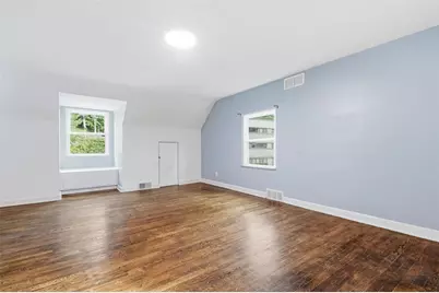 668 Rodi Rd, Pittsburgh, PA 15235 - Photo 16