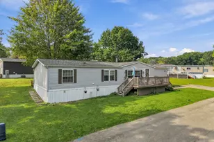 62 2nd St, Cranberry Township, PA 16066 - Photo 2
