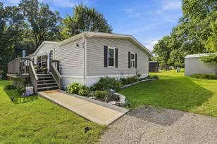 62 2nd St, Cranberry Township, PA 16066 - Photo 4