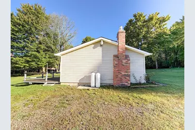 15307 Conaway Dr, Conneaut Twp, PA 16424 - Photo 36