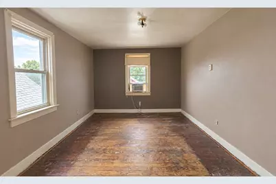 514 Longfellow Street, Vandergrift, PA 15690 - Photo 12