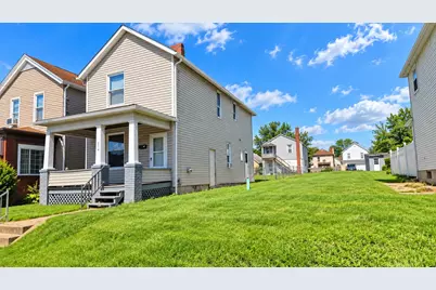 514 Longfellow Street, Vandergrift, PA 15690 - Photo 2