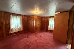 118 Moore Rd, Center Township, PA 16001 - Photo 12