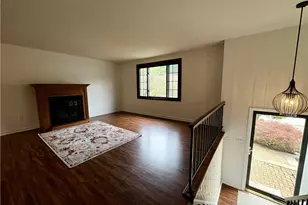 556 Catskill Dr, Pittsburgh, PA 15239 - Photo 6