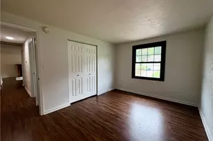 556 Catskill Dr, Pittsburgh, PA 15239 - Photo 10