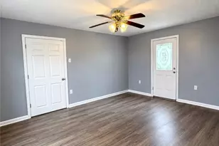 488 New York Ave, Rochester, PA 15074 - Photo 6