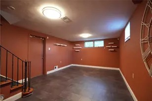 517 Brierly Ln, Homestead, PA 15120 - Photo 28